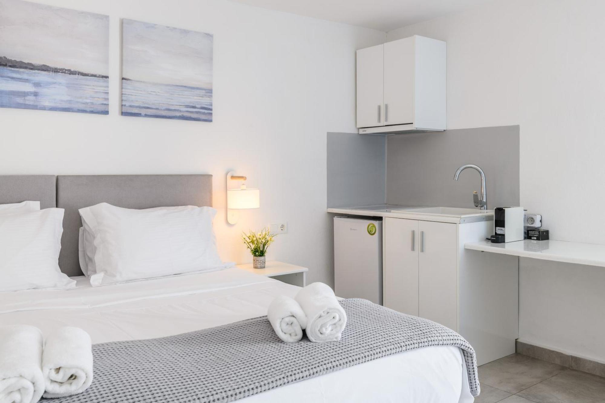 Eleven Keys Apartments Mykonos Town Екстер'єр фото
